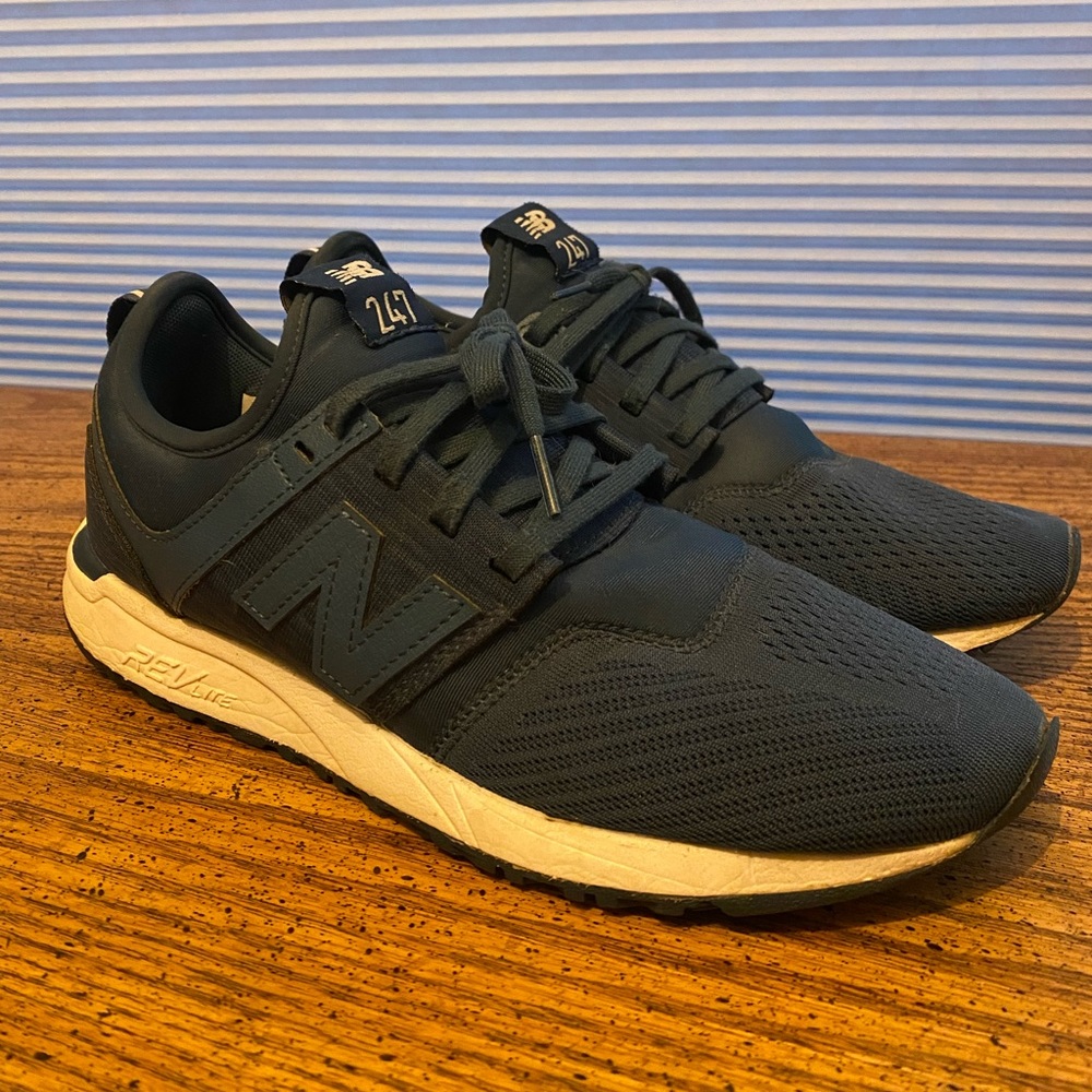 New Balance 247 Sneakers - sz 8.5